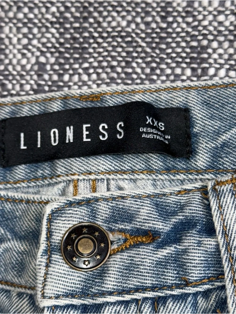 Lioness Alabama slit split hem straight leg long length high waist rise jean XXS